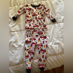 NWOT Mon Petit fire truck long sleeve baby boy pajamas in 24 months